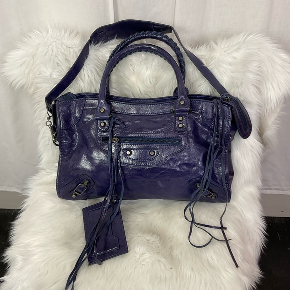 Lush Women's Purple Two Way Shoulder Bag With Card Holder - Picture 4 of 17